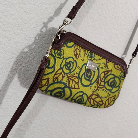 🏷️Relic | Convertible Crossbody / Wristlet - Picture 7 of 8